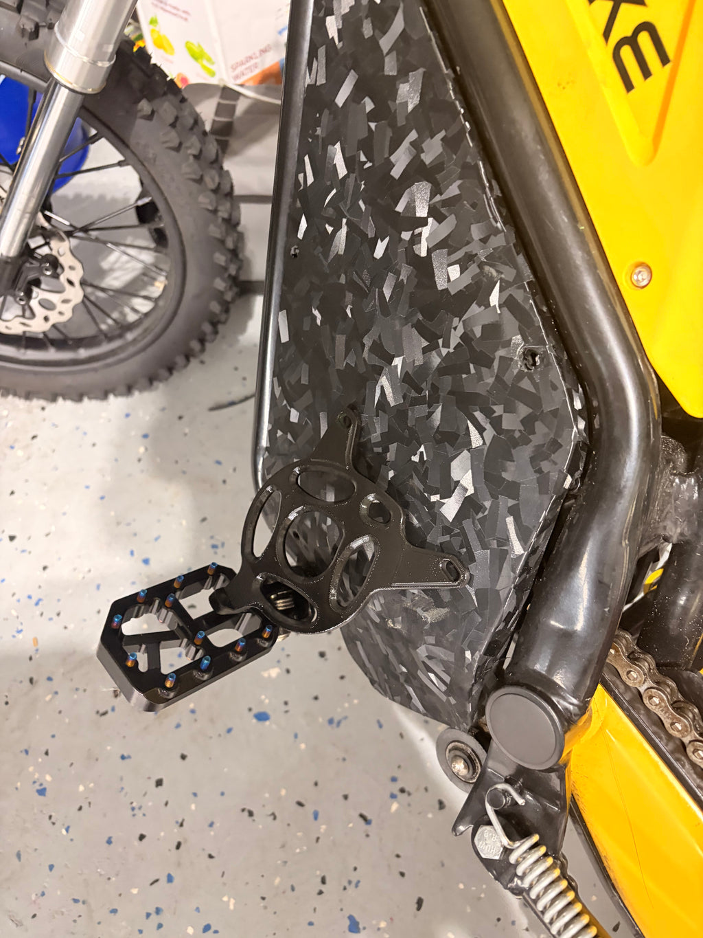 tuttio motor cover